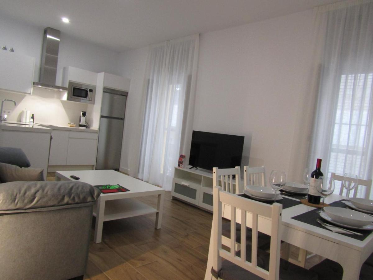 Apartamentos Santa Maria 15 헤레스 외부 사진